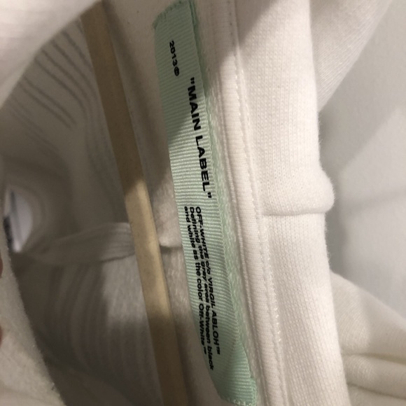 Off white hoodie - Picture 3 of 4